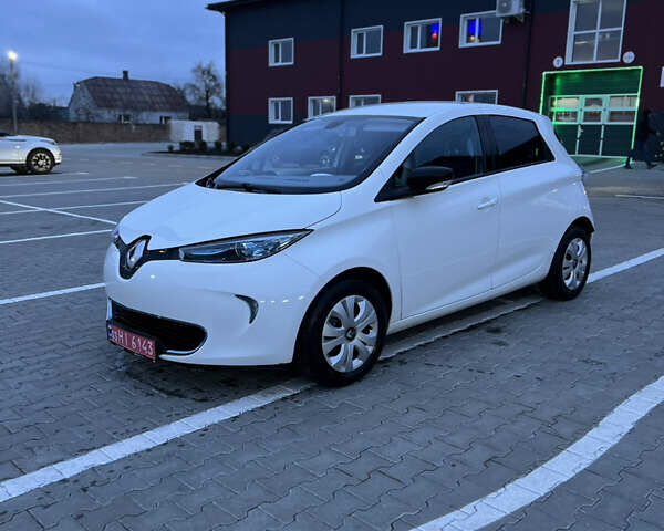 Рено Зое, объемом двигателя 0 л и пробегом 87 тыс. км за 5900 $, фото 1 на Automoto.ua