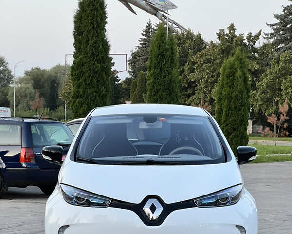 Рено Зое, объемом двигателя 0 л и пробегом 83 тыс. км за 6200 $, фото 6 на Automoto.ua