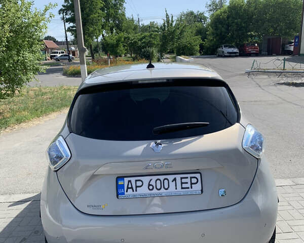 Рено Зое, об'ємом двигуна 0 л та пробігом 180 тис. км за 6299 $, фото 1 на Automoto.ua