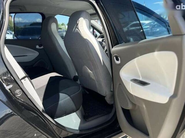 Рено Зое 2013 в Мукачево на Automoto.ua Рено Зое, объемом двигателя 0 л и пробегом 113 тыс. км за 6990 $, фото 26 на Automoto.ua