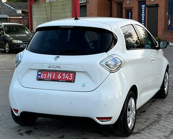 Рено Зое, объемом двигателя 0 л и пробегом 83 тыс. км за 6200 $, фото 9 на Automoto.ua