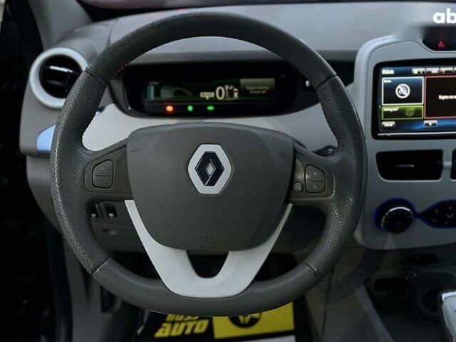 Рено Зое, объемом двигателя 0 л и пробегом 113 тыс. км за 6800 $, фото 10 на Automoto.ua