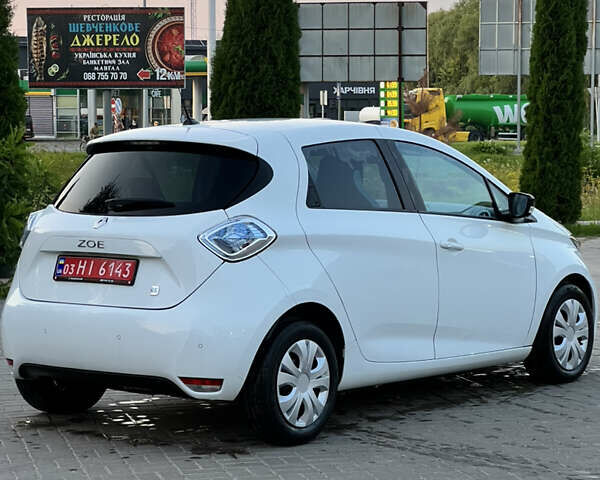 Рено Зое, объемом двигателя 0 л и пробегом 83 тыс. км за 6200 $, фото 4 на Automoto.ua