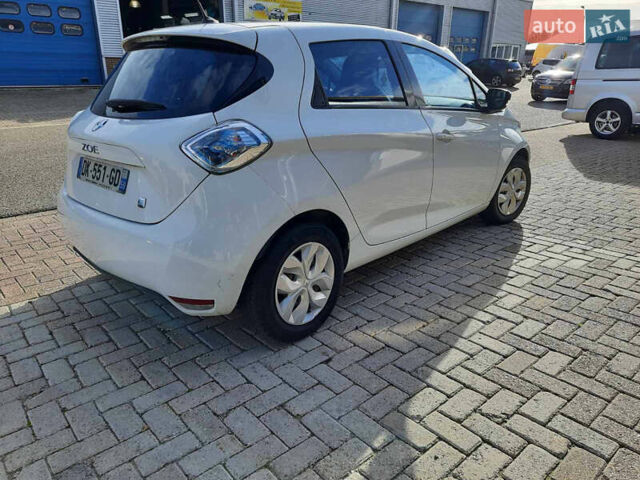 Рено Зое, объемом двигателя 0 л и пробегом 73 тыс. км за 8000 $, фото 15 на Automoto.ua