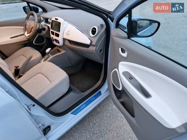 Рено Зое, об'ємом двигуна 0 л та пробігом 95 тис. км за 6700 $, фото 10 на Automoto.ua