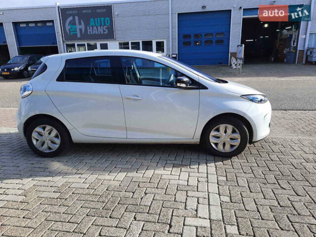 Рено Зое, объемом двигателя 0 л и пробегом 73 тыс. км за 8000 $, фото 16 на Automoto.ua