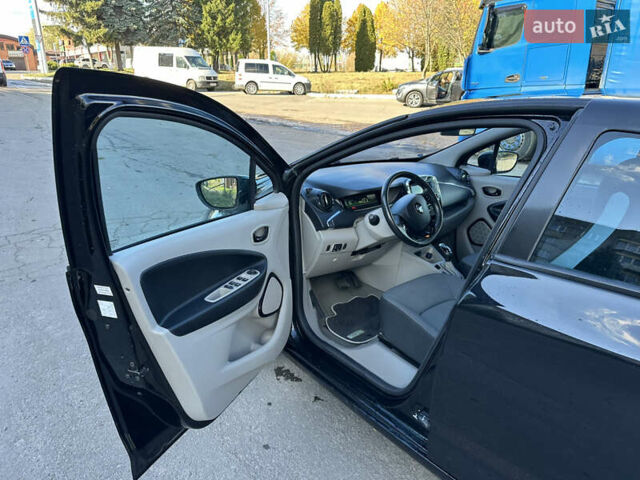 Рено Зое 2015 в Дубно на Automoto.ua Рено Зое, объемом двигателя 0 л и пробегом 90 тыс. км за 6900 $, фото 15 на Automoto.ua