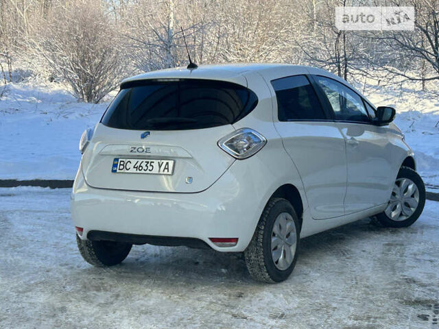 Рено Зое, объемом двигателя 0 л и пробегом 91 тыс. км за 9200 $, фото 15 на Automoto.ua