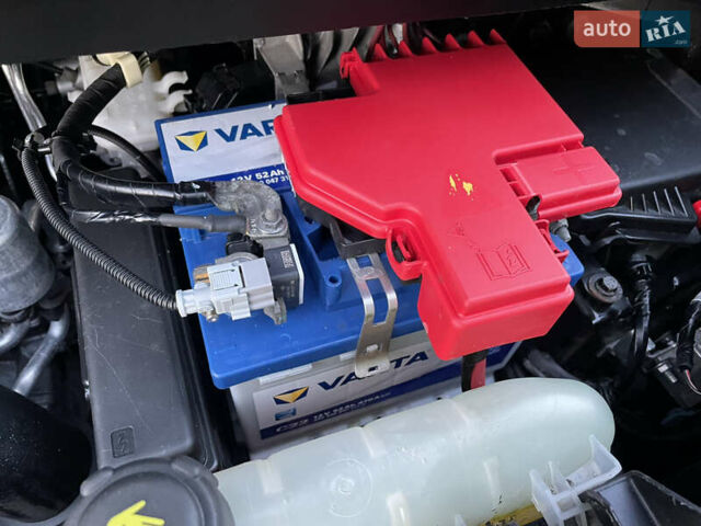 Рено Зое, об'ємом двигуна 0 л та пробігом 145 тис. км за 7299 $, фото 15 на Automoto.ua