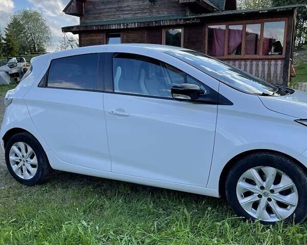 Рено Зое, объемом двигателя 0 л и пробегом 126 тыс. км за 8900 $, фото 2 на Automoto.ua