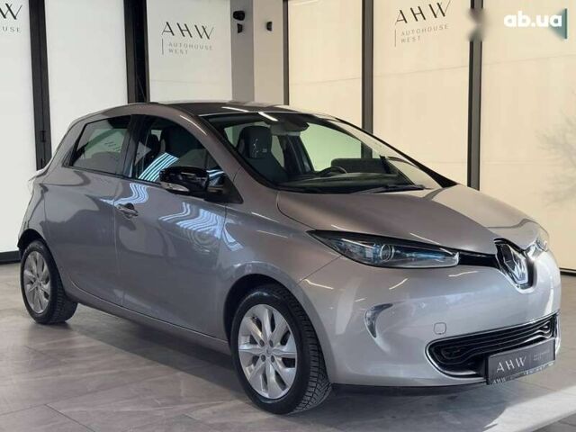 Рено Зое, объемом двигателя 0 л и пробегом 61 тыс. км за 7600 $, фото 5 на Automoto.ua