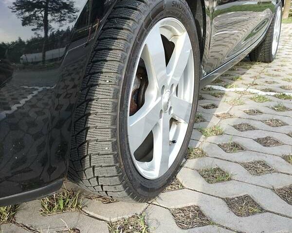 Рено Зое, объемом двигателя 0 л и пробегом 117 тыс. км за 7600 $, фото 24 на Automoto.ua