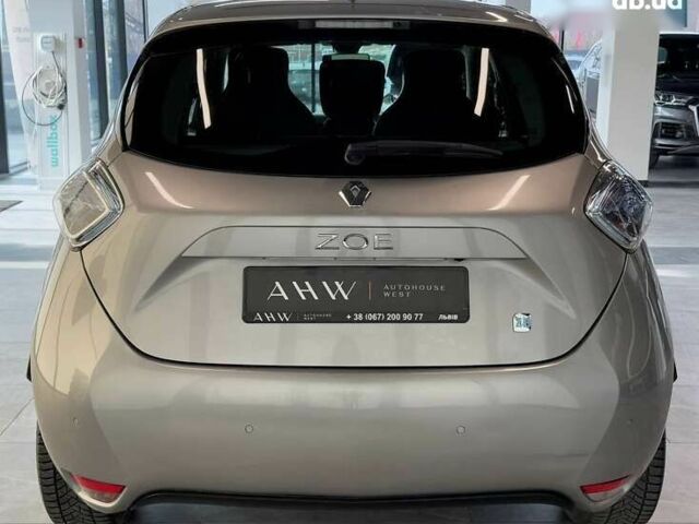 Рено Зое, объемом двигателя 0 л и пробегом 61 тыс. км за 7600 $, фото 17 на Automoto.ua