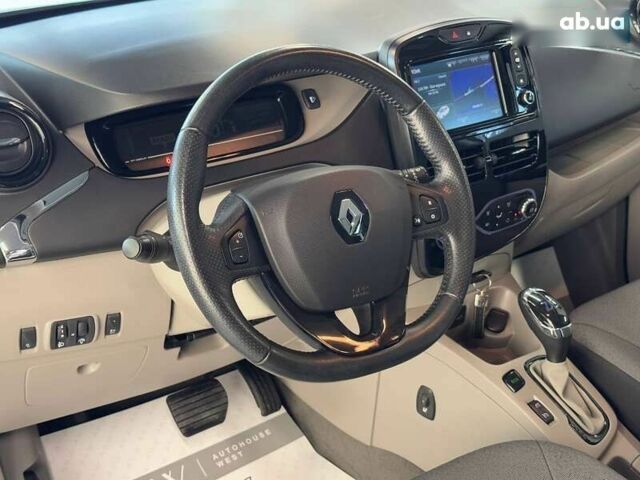 Рено Зое, объемом двигателя 0 л и пробегом 61 тыс. км за 7600 $, фото 20 на Automoto.ua