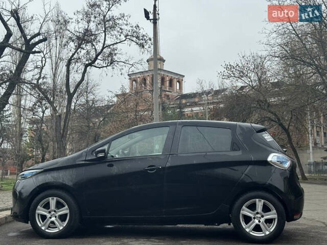 Рено Зое, объемом двигателя 0 л и пробегом 117 тыс. км за 11200 $, фото 6 на Automoto.ua