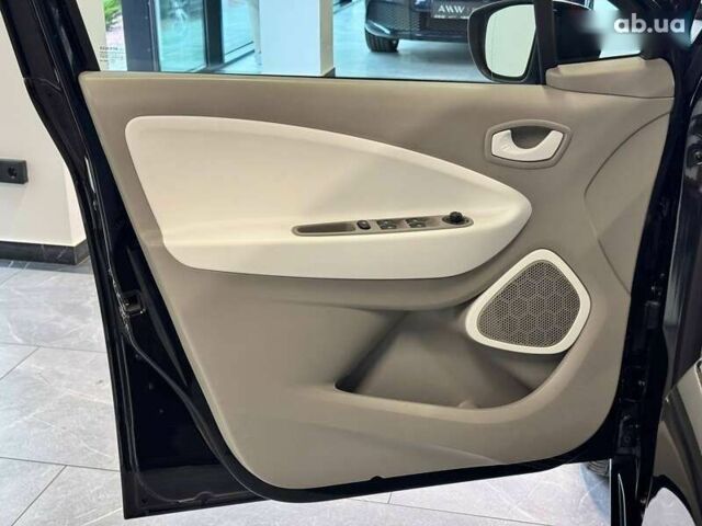 Рено Зое, объемом двигателя 0 л и пробегом 34 тыс. км за 7900 $, фото 18 на Automoto.ua