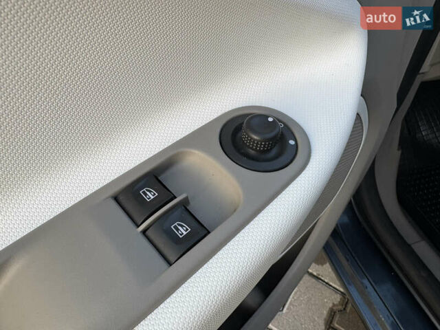 Рено Зое, об'ємом двигуна 0 л та пробігом 142 тис. км за 8500 $, фото 37 на Automoto.ua