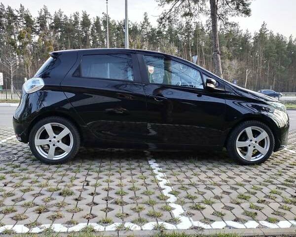Рено Зое, объемом двигателя 0 л и пробегом 117 тыс. км за 7600 $, фото 4 на Automoto.ua