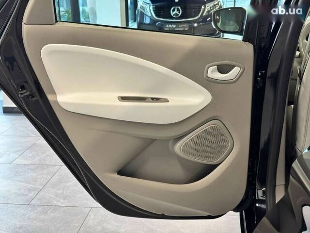 Рено Зое, объемом двигателя 0 л и пробегом 34 тыс. км за 7900 $, фото 25 на Automoto.ua