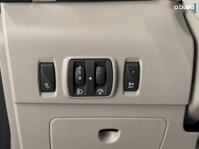 Рено Зое, объемом двигателя 0 л и пробегом 61 тыс. км за 7300 $, фото 19 на Automoto.ua