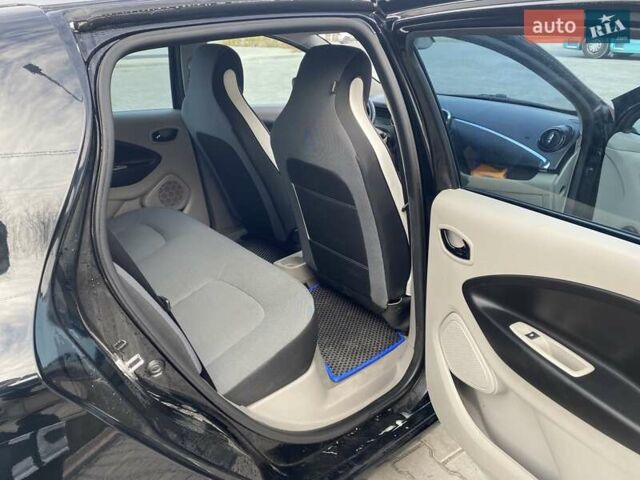 Рено Зое, объемом двигателя 0 л и пробегом 89 тыс. км за 7300 $, фото 7 на Automoto.ua