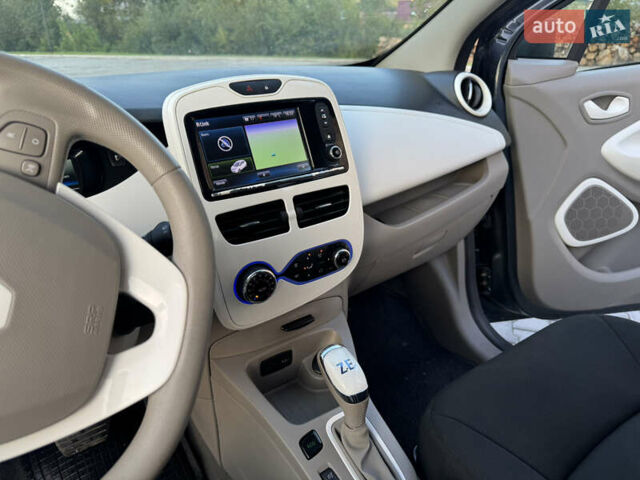 Рено Зое, об'ємом двигуна 0 л та пробігом 142 тис. км за 8500 $, фото 43 на Automoto.ua