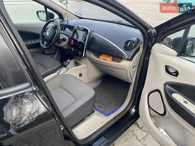 Рено Зое, объемом двигателя 0 л и пробегом 89 тыс. км за 7300 $, фото 8 на Automoto.ua