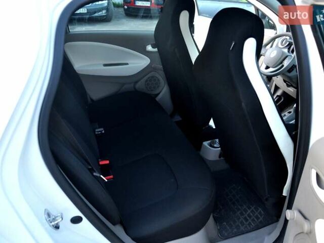 Рено Зое, объемом двигателя 0 л и пробегом 63 тыс. км за 7999 $, фото 23 на Automoto.ua