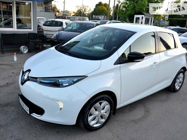 Рено Зое, объемом двигателя 0 л и пробегом 63 тыс. км за 7999 $, фото 11 на Automoto.ua