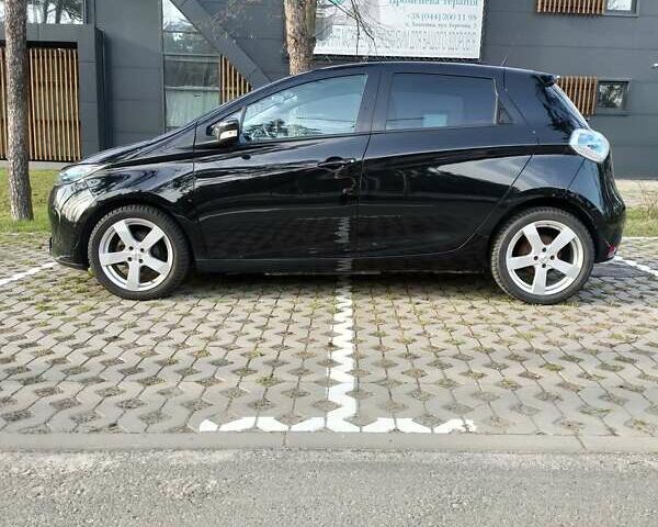Рено Зое, объемом двигателя 0 л и пробегом 117 тыс. км за 7600 $, фото 1 на Automoto.ua