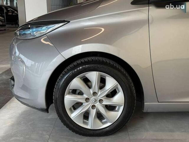 Рено Зое, объемом двигателя 0 л и пробегом 61 тыс. км за 7600 $, фото 8 на Automoto.ua