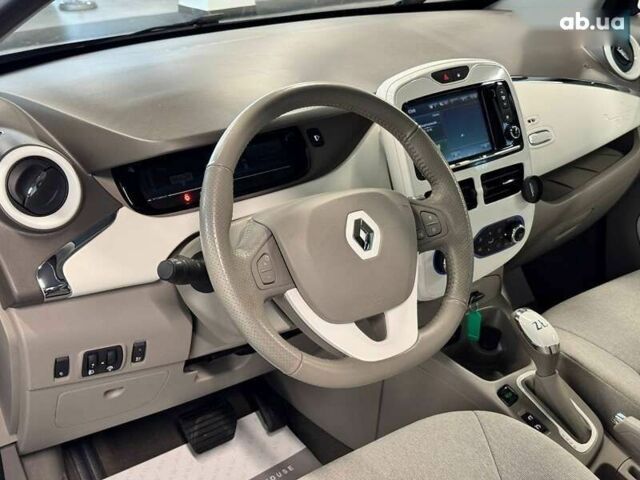 Рено Зое, объемом двигателя 0 л и пробегом 34 тыс. км за 8100 $, фото 24 на Automoto.ua