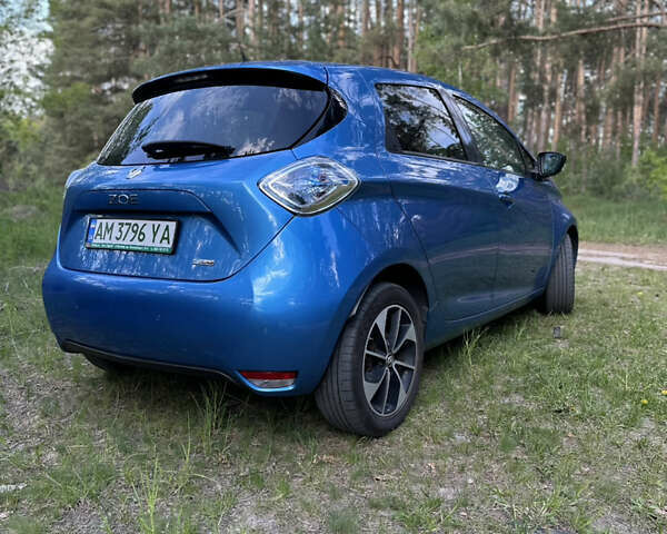 Рено Зое, объемом двигателя 0 л и пробегом 151 тыс. км за 8799 $, фото 10 на Automoto.ua