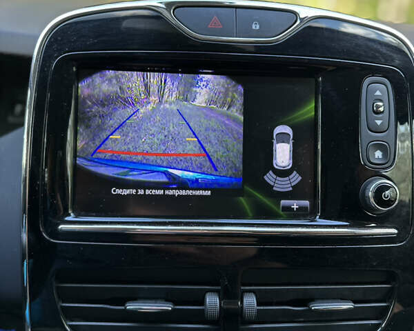 Рено Зое, объемом двигателя 0 л и пробегом 151 тыс. км за 8799 $, фото 32 на Automoto.ua