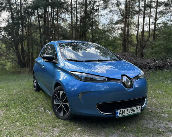 Рено Зое, объемом двигателя 0 л и пробегом 151 тыс. км за 8799 $, фото 5 на Automoto.ua