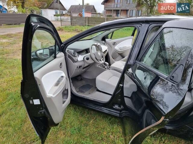 Рено Зое, объемом двигателя 0 л и пробегом 32 тыс. км за 9650 $, фото 27 на Automoto.ua