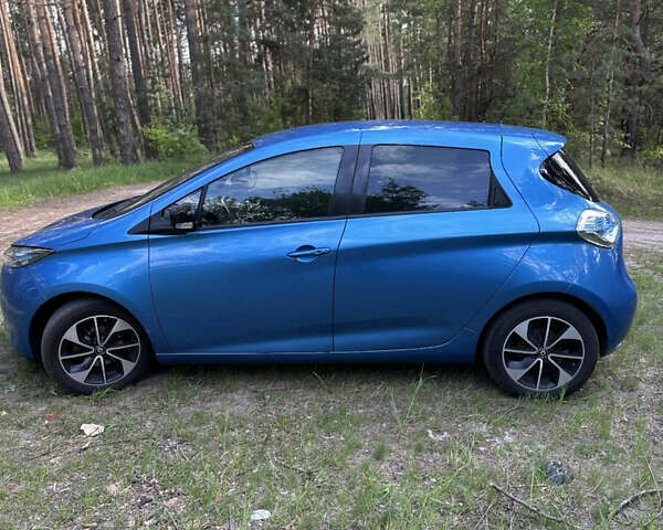 Рено Зое, объемом двигателя 0 л и пробегом 151 тыс. км за 8799 $, фото 15 на Automoto.ua