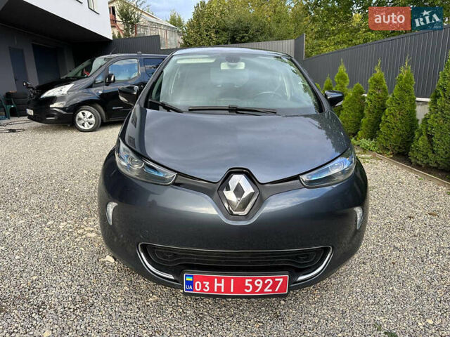 Рено Зое, объемом двигателя 0 л и пробегом 157 тыс. км за 8650 $, фото 6 на Automoto.ua