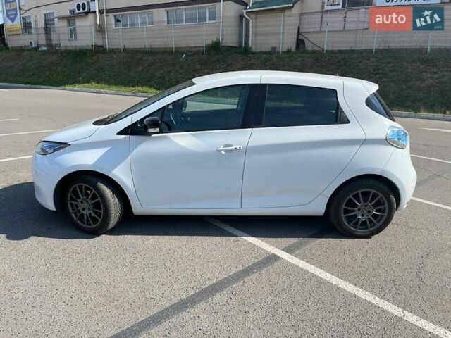 Рено Зое, об'ємом двигуна 0 л та пробігом 103 тис. км за 10800 $, фото 12 на Automoto.ua