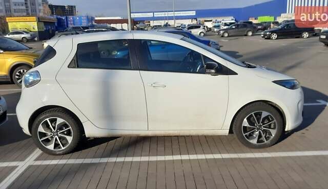 Рено Зое, объемом двигателя 0 л и пробегом 149 тыс. км за 10300 $, фото 2 на Automoto.ua