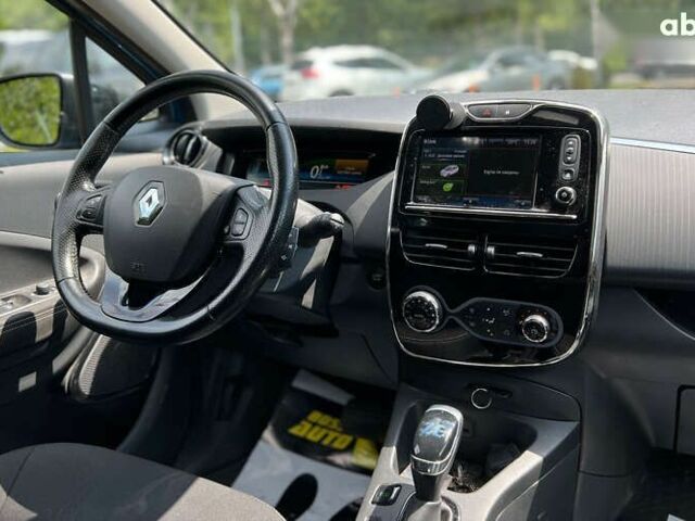 Рено Зое, объемом двигателя 0 л и пробегом 110 тыс. км за 8999 $, фото 19 на Automoto.ua