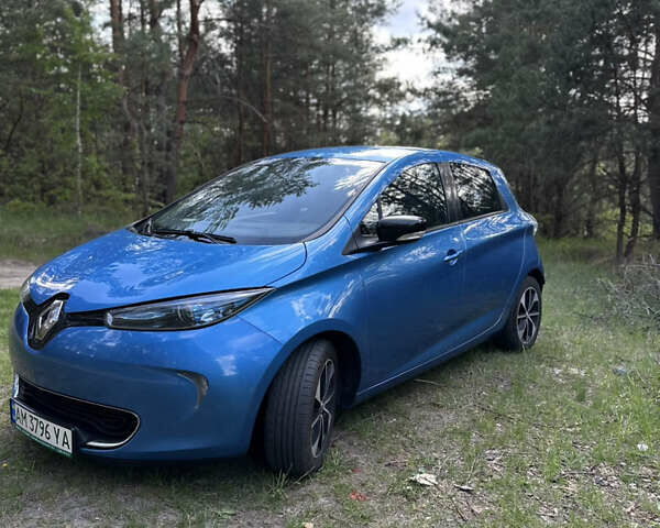 Рено Зое, объемом двигателя 0 л и пробегом 151 тыс. км за 8799 $, фото 16 на Automoto.ua