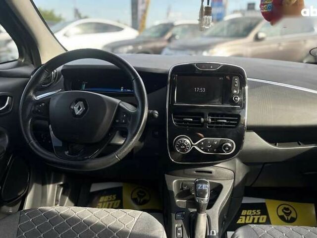 Рено Зое, объемом двигателя 0 л и пробегом 48 тыс. км за 11500 $, фото 19 на Automoto.ua