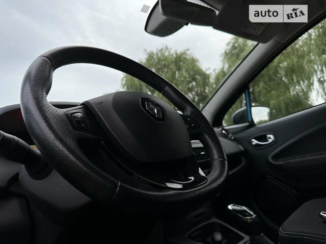 Рено Зое, объемом двигателя 0 л и пробегом 114 тыс. км за 12900 $, фото 29 на Automoto.ua