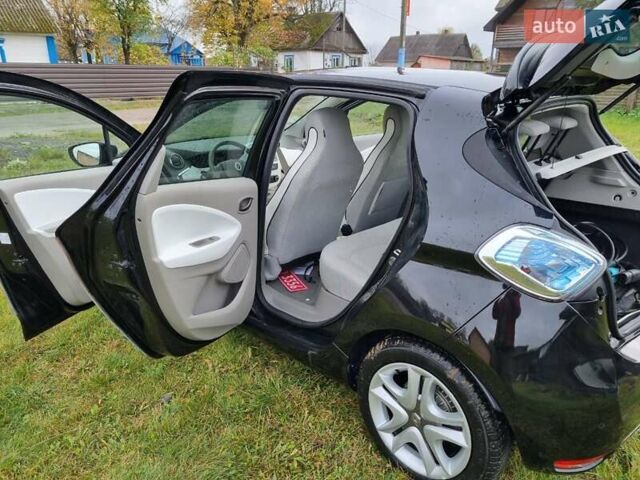 Рено Зое, объемом двигателя 0 л и пробегом 32 тыс. км за 9650 $, фото 26 на Automoto.ua