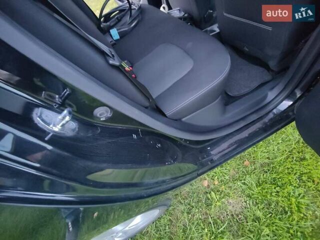 Рено Зое, объемом двигателя 0 л и пробегом 150 тыс. км за 8200 $, фото 16 на Automoto.ua