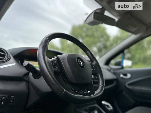 Рено Зое, объемом двигателя 0 л и пробегом 114 тыс. км за 12900 $, фото 30 на Automoto.ua