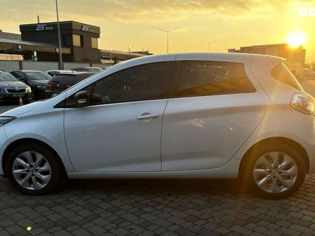 Рено Зое, объемом двигателя 0 л и пробегом 153 тыс. км за 8000 $, фото 3 на Automoto.ua