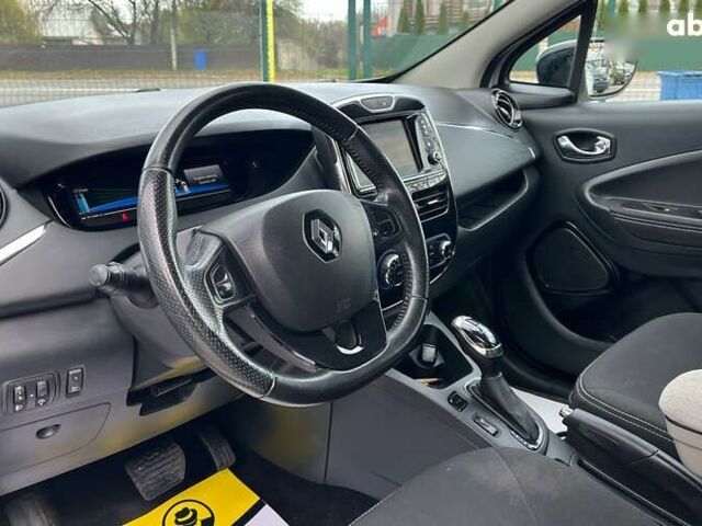Рено Зое, объемом двигателя 0 л и пробегом 140 тыс. км за 8900 $, фото 6 на Automoto.ua