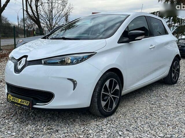 Рено Зое, объемом двигателя 0 л и пробегом 140 тыс. км за 9300 $, фото 2 на Automoto.ua